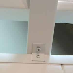 outdoor-shower-latch