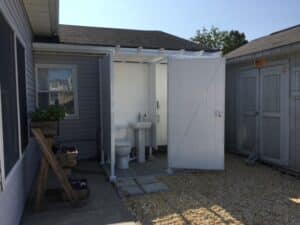 outdoor-toilet-system